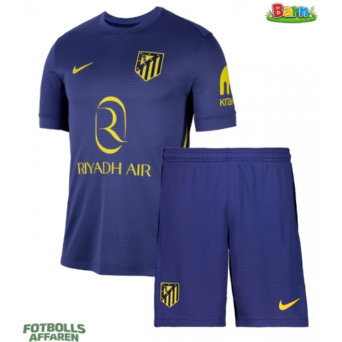 Atletico Madrid Bortaställ Barn 2025-26 Kortärmad (+ Korta byxor)